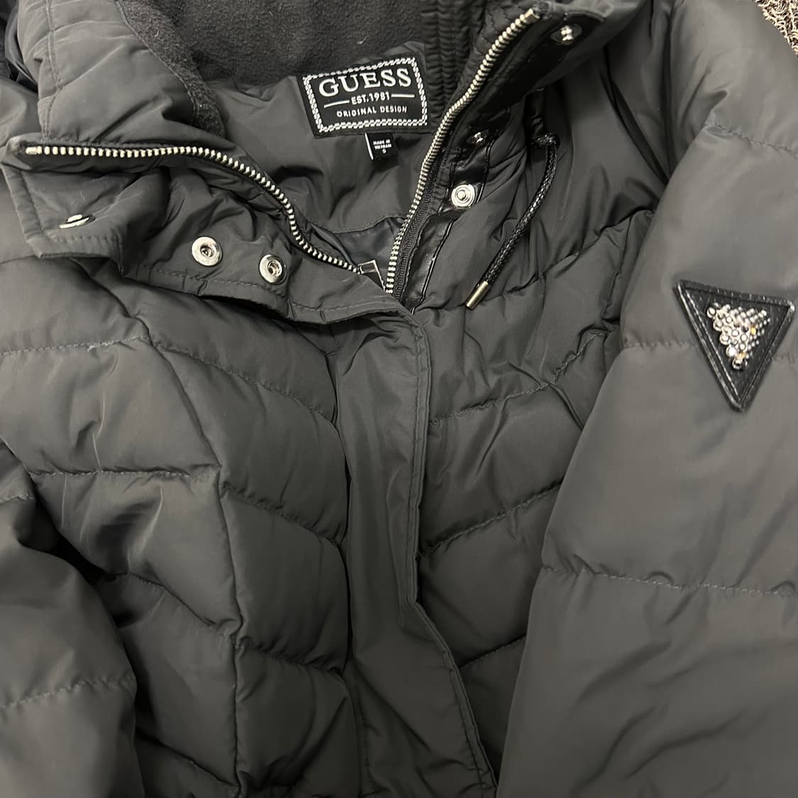 GUESS 게스 덕다운 여성 롱패딩 S 상품이미지9