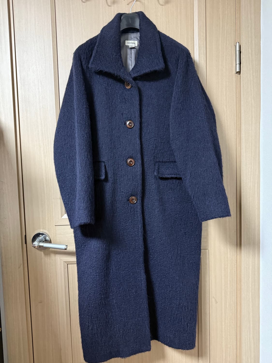 시엔느 알파카 스티치 코트 네이비 (정가 389000) 상품이미지2
