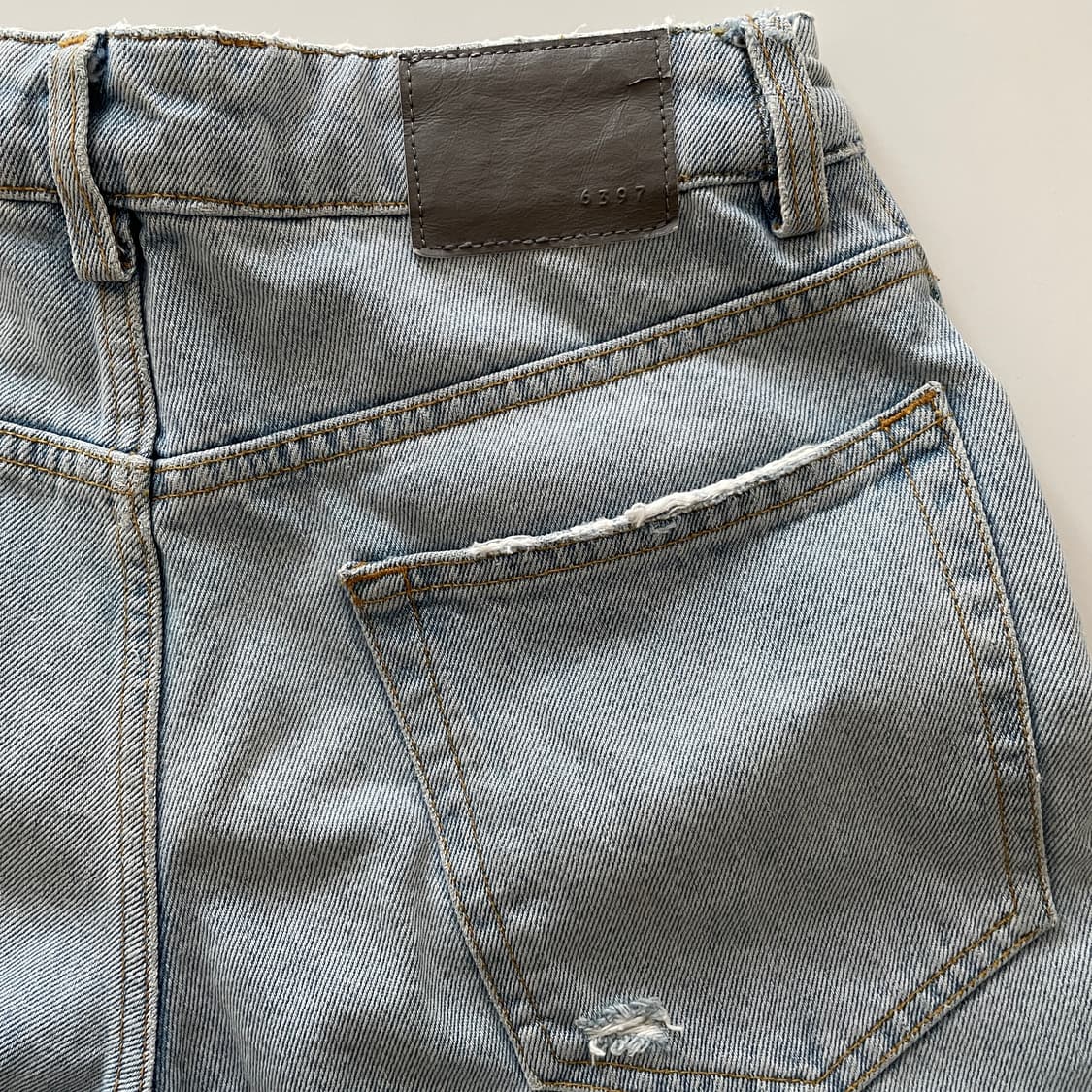 6397 Relaxed Fit Distressed Shorty Denim 상품이미지2