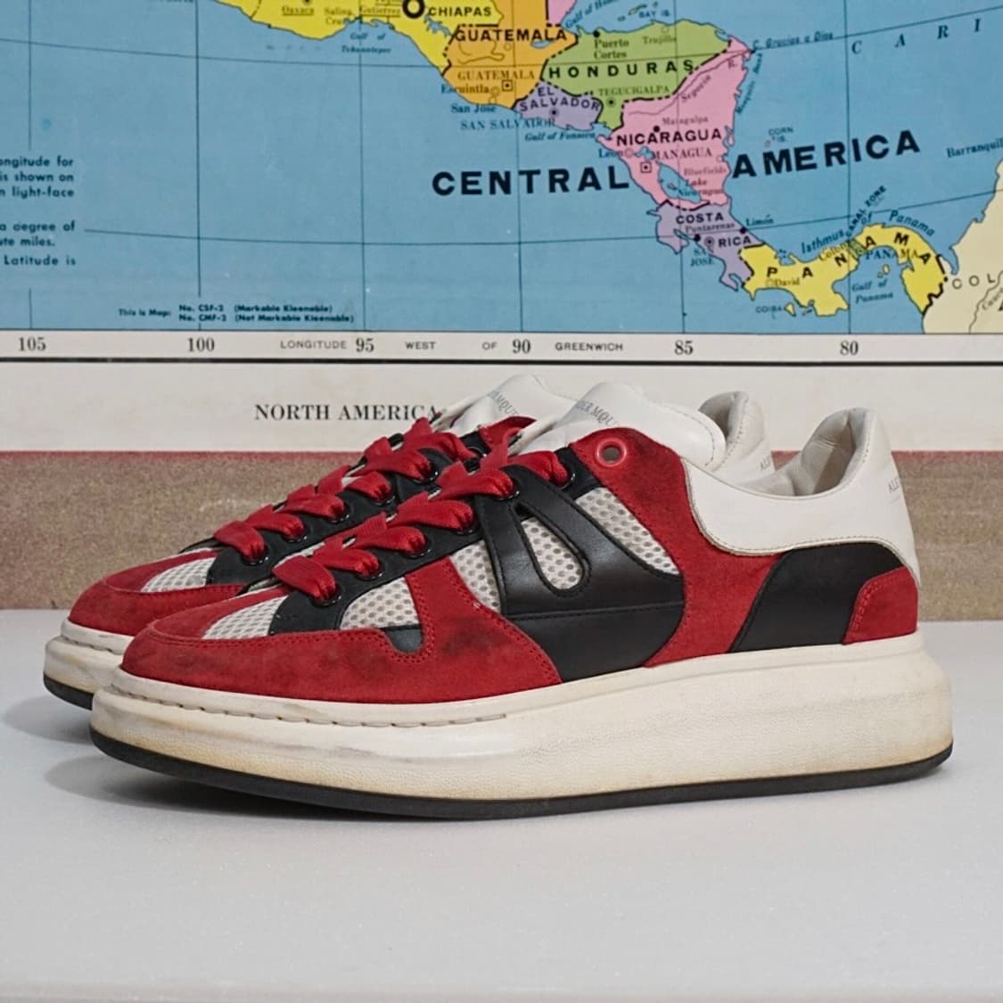 알렉산더맥퀸 희귀컬러 오버솔 스니커즈 상품이미지3