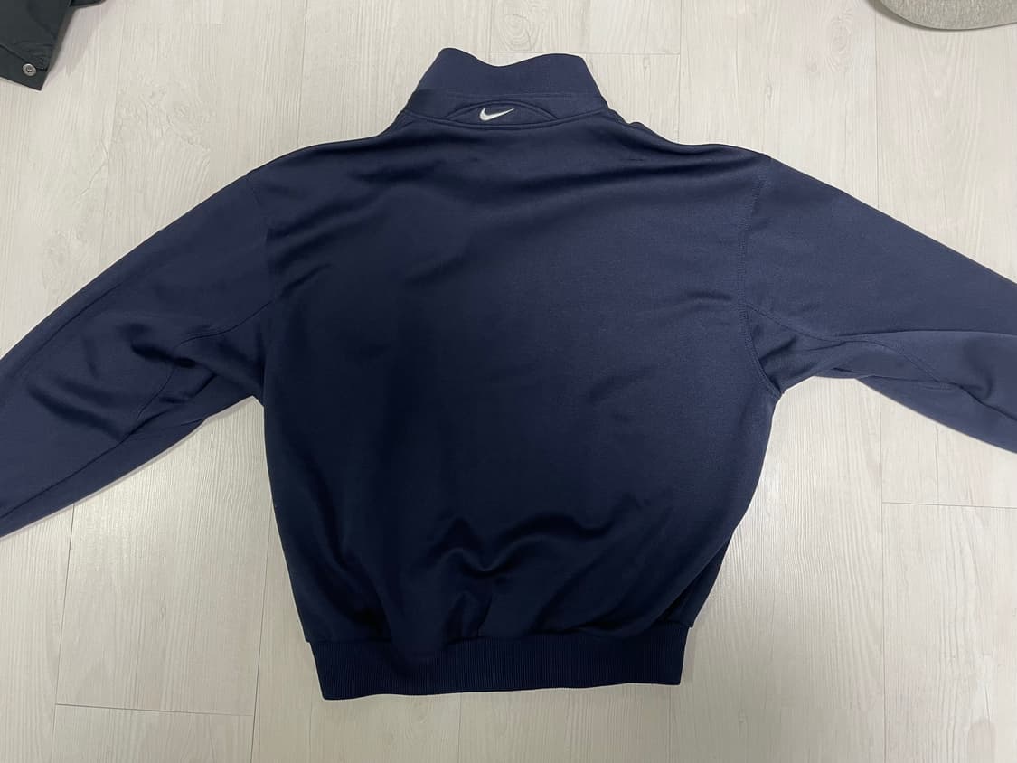 나이키 스우시 트랙탑 상품이미지3