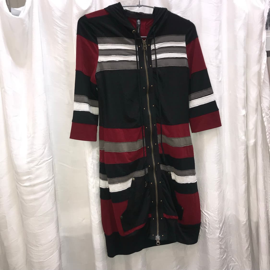 Ozz Croce 오즈크로스 고딕 오리엔탈 투웨이 반팔 후드집업 상품이미지4