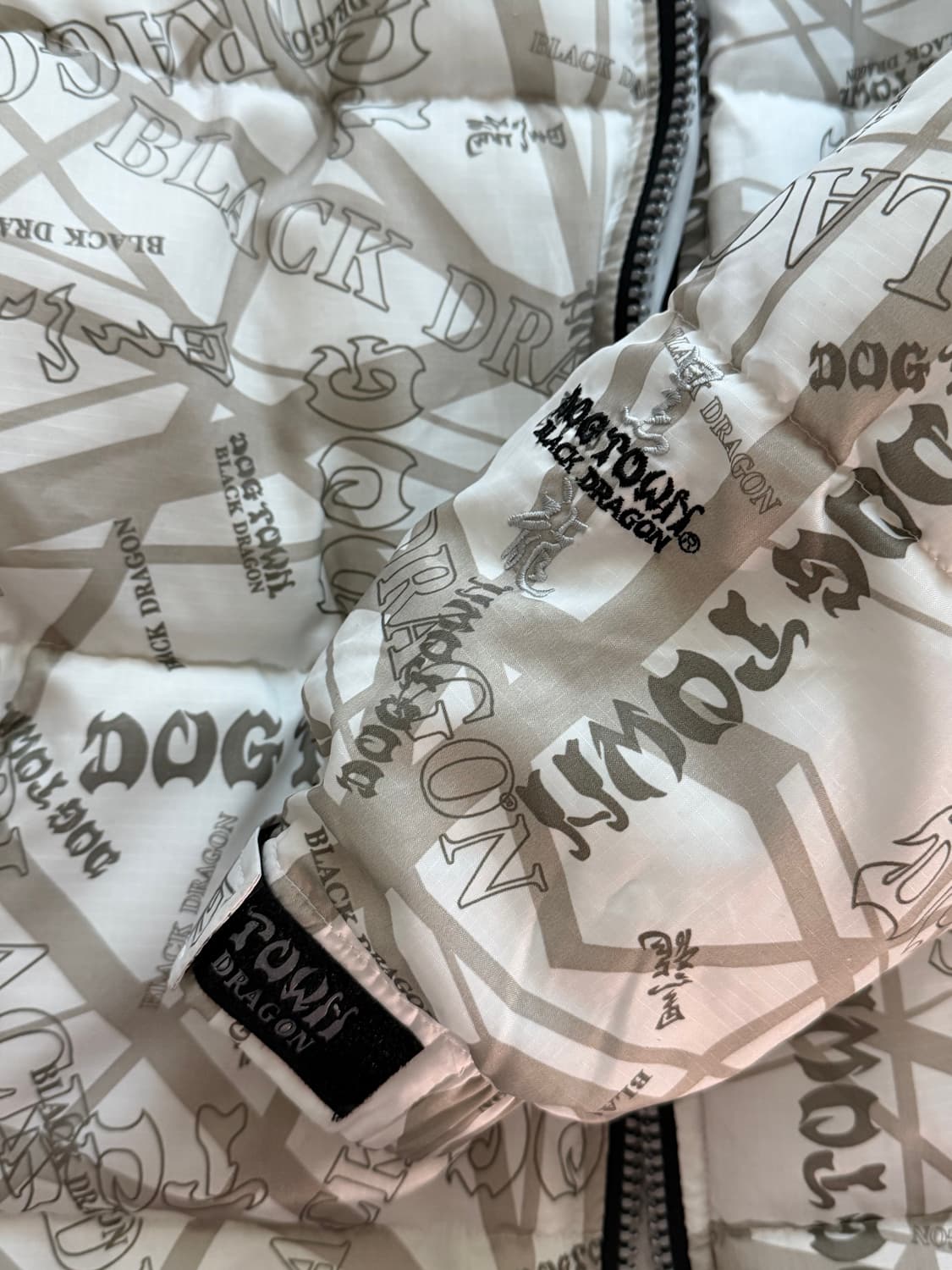 도그타운 패딩 상품이미지5