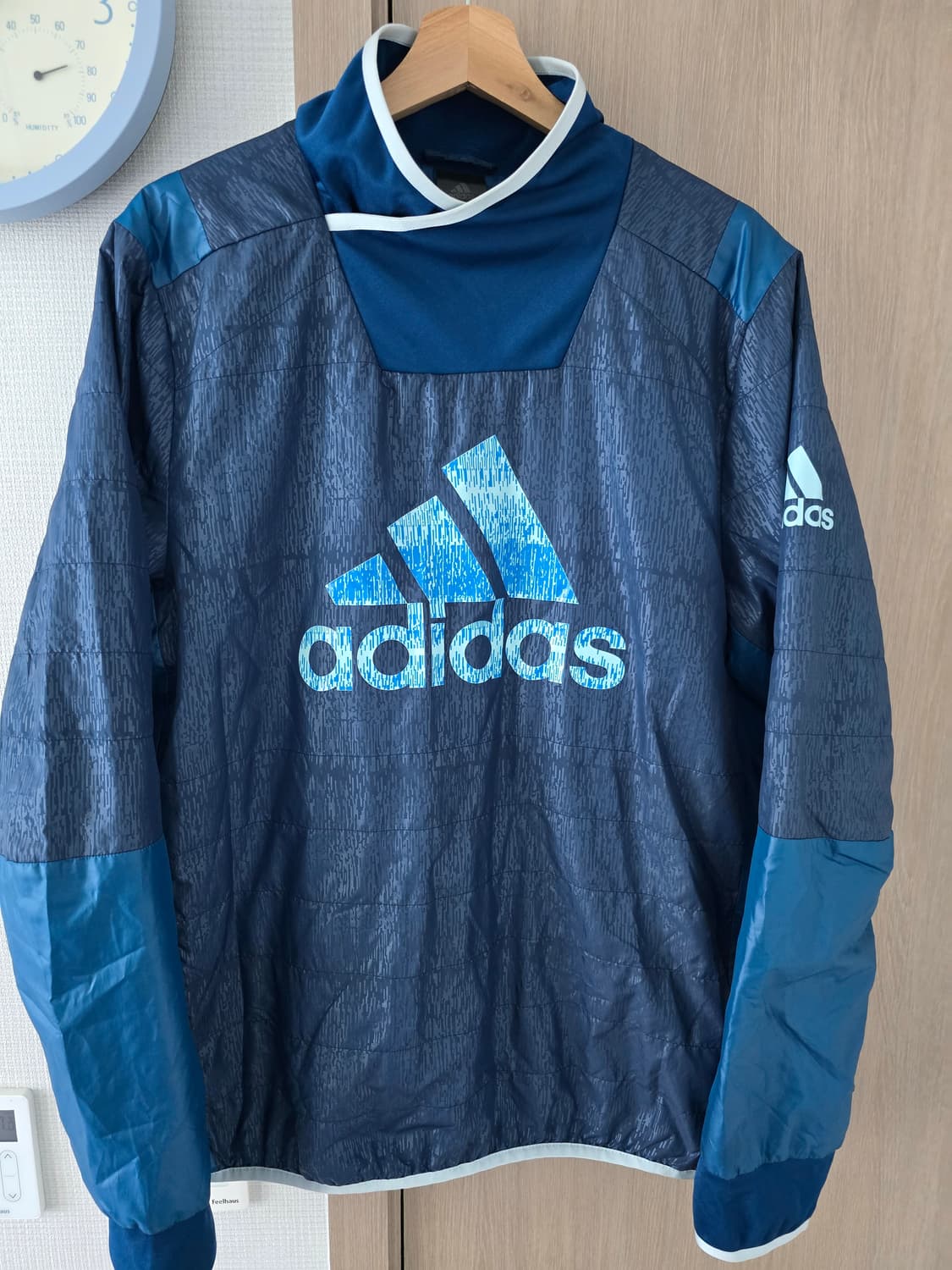 ADIDAS 아디다스 패디드 웜업 티셔츠 풀오버 상품이미지1