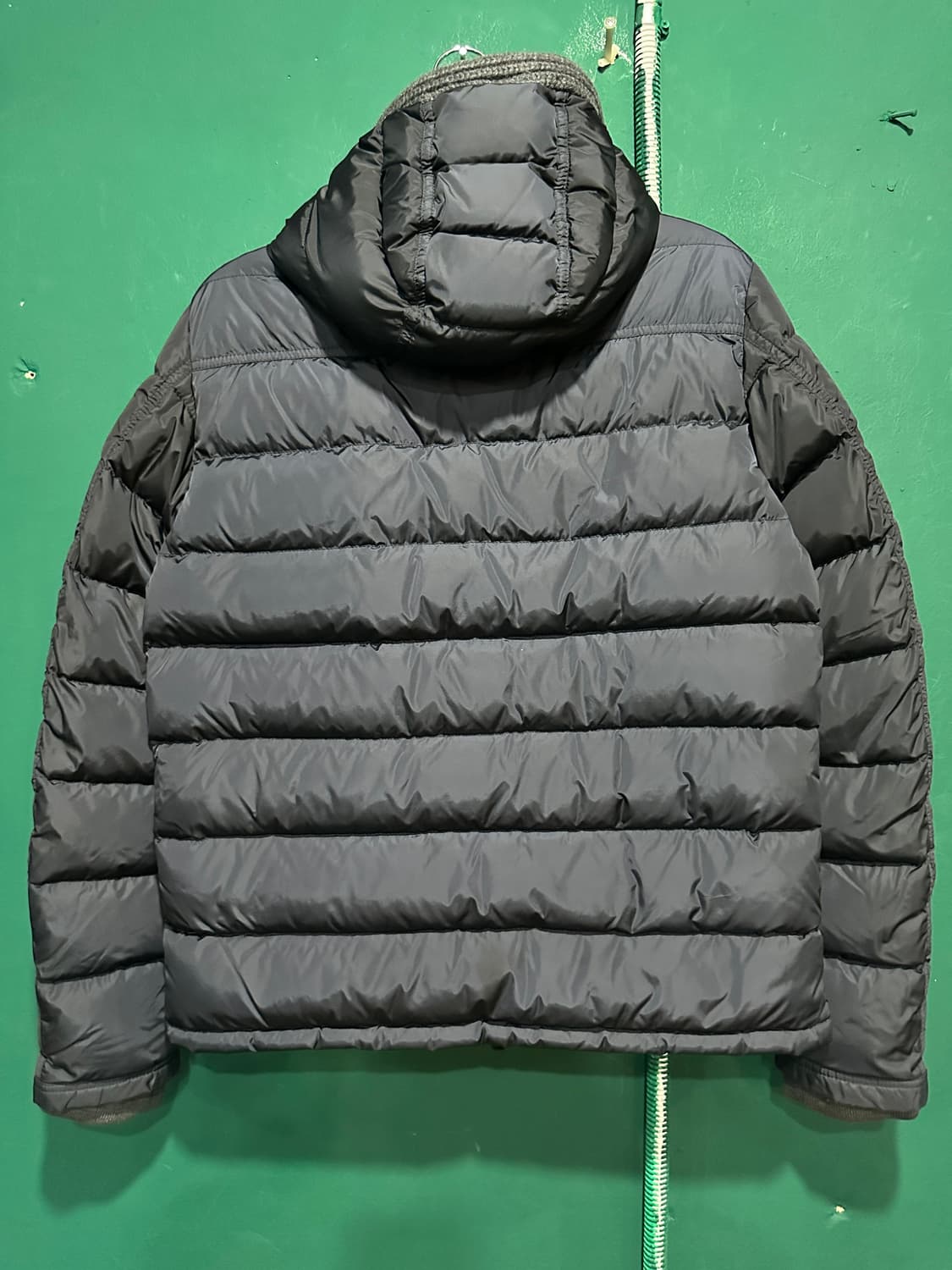 몽클레어 카누트2 중지퍼패딩 3사이즈 100 상품이미지8