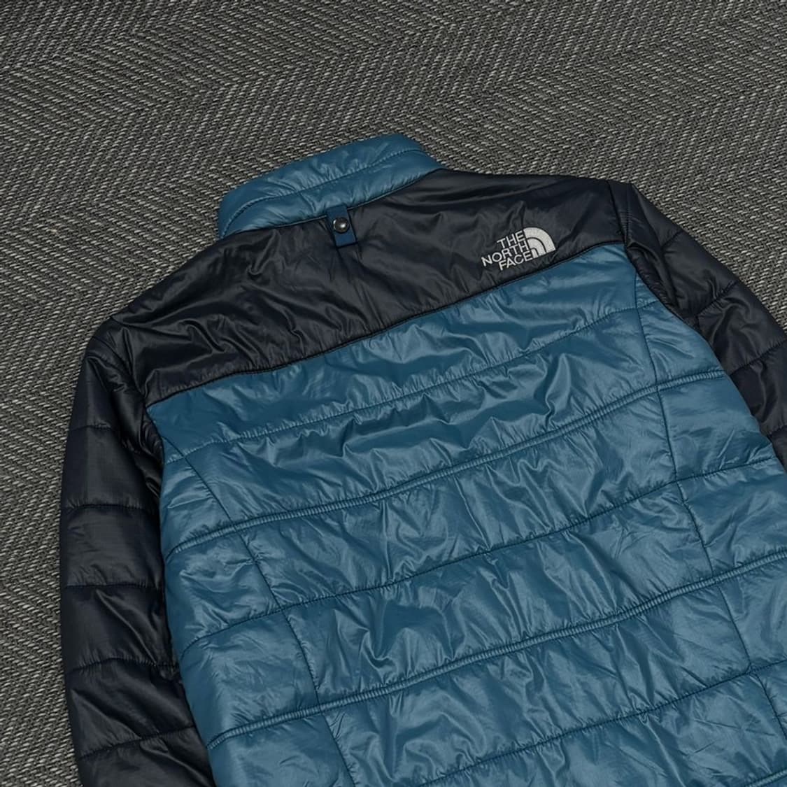 노스페이스 배색 경량패딩 v0388 상품이미지5