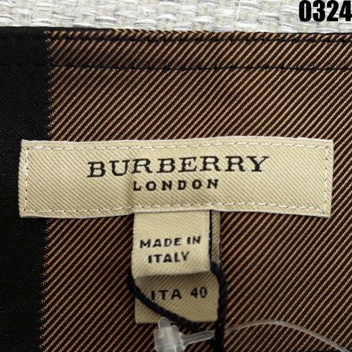 버버리 런던 체크 패턴 스커트 0324 백회점택  상품이미지5