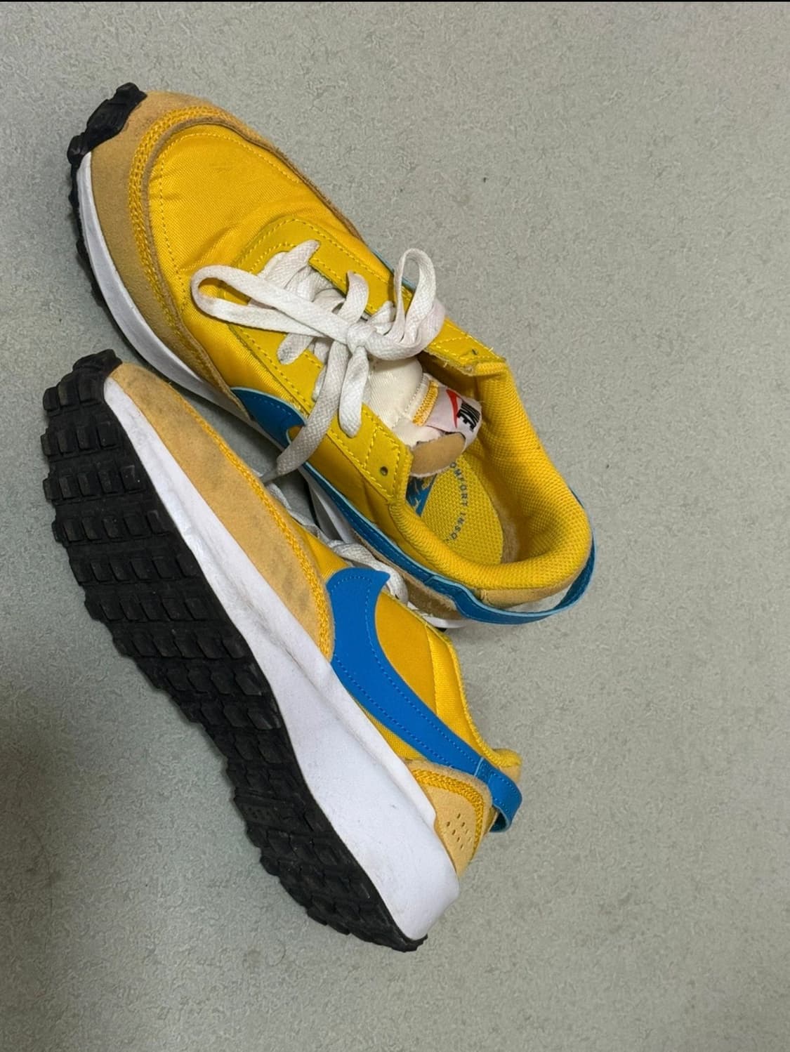 나이키 우먼 와플 데뷔 옐로우 230 상품이미지2