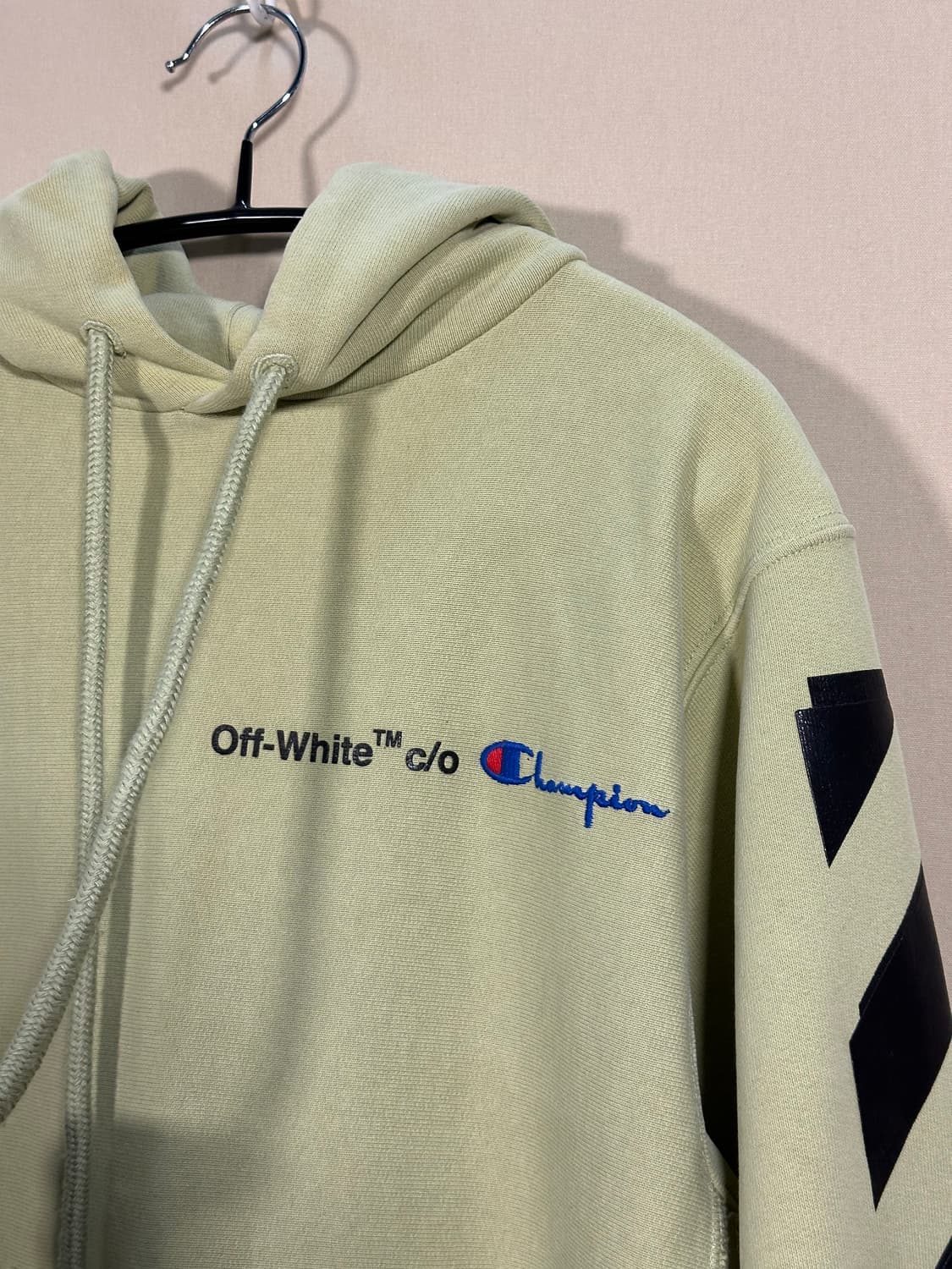 오프화이트 x 챔피언 후디 처분  상품이미지4