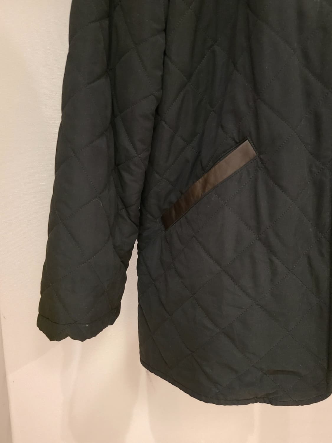 살바토레 페레가모 퀄팅 자켓 상품이미지8