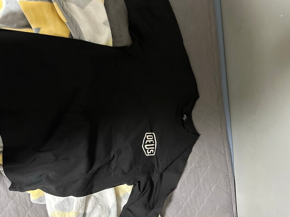 데우스 엑스 마키나  블랙 롱슬리브 L사이즈 상품이미지3