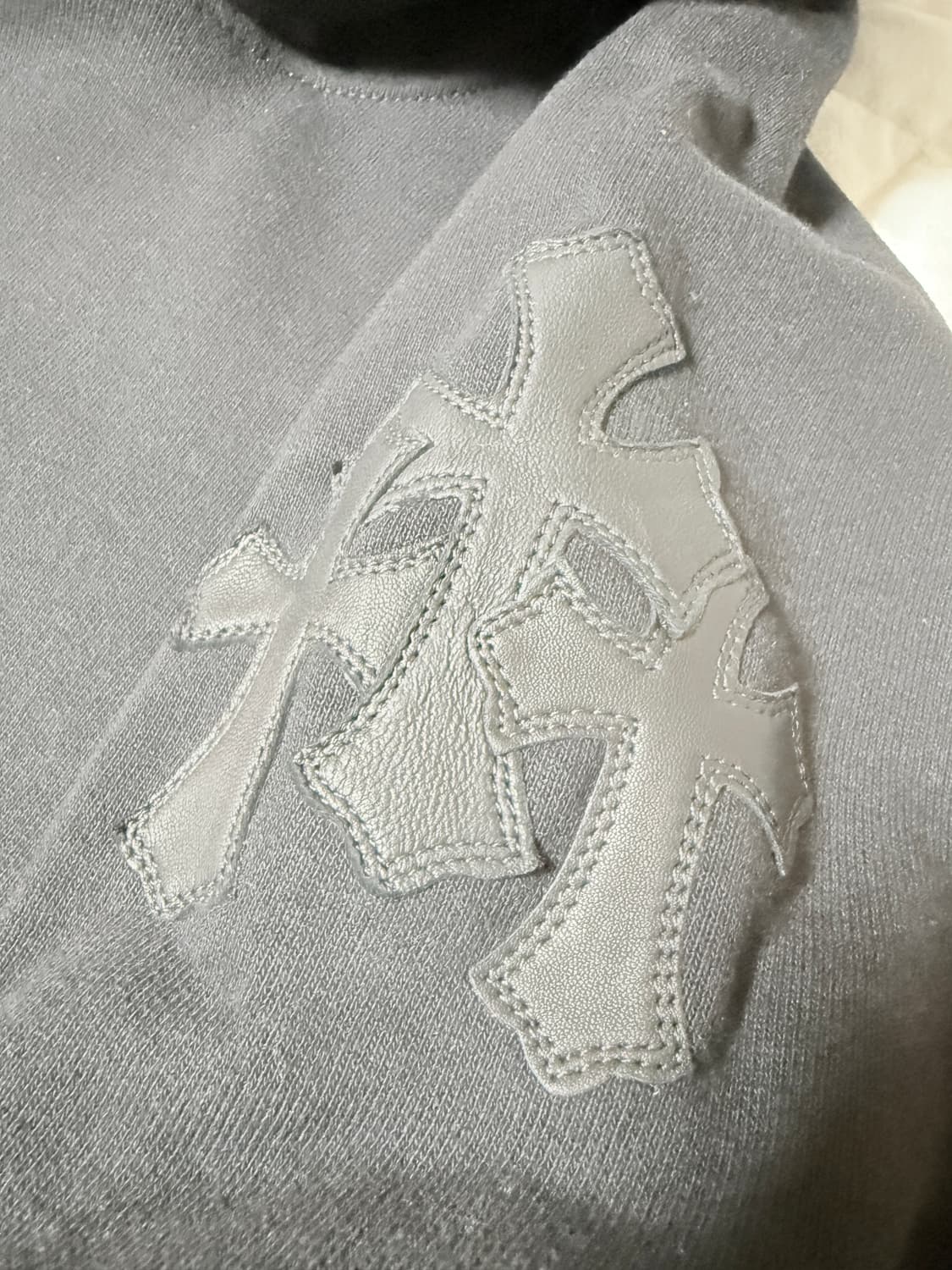 크롬하츠 트리플 크로스 가죽패치 풀오버 후드 상품이미지2