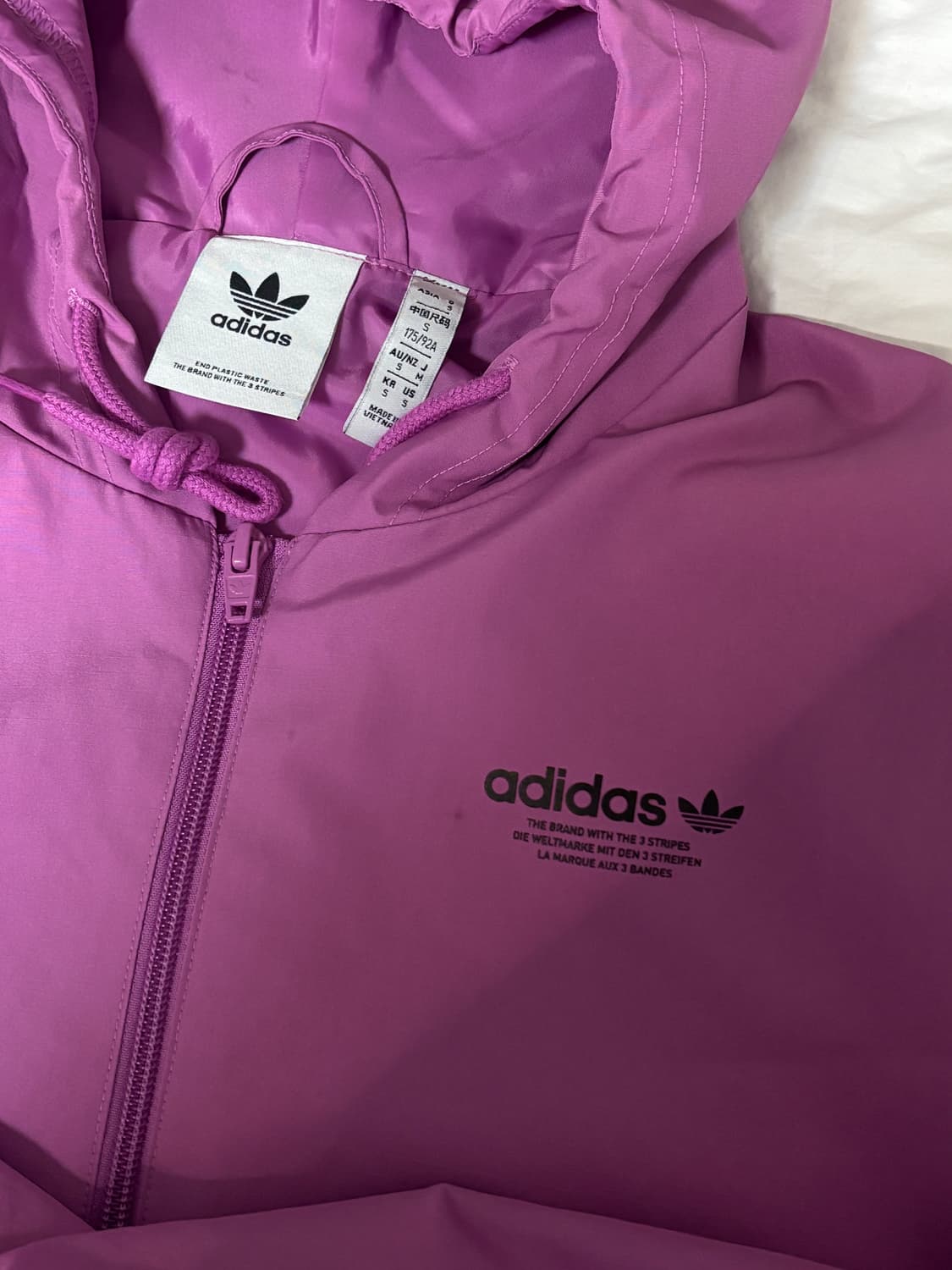 아디다스 바람막이 상품이미지1