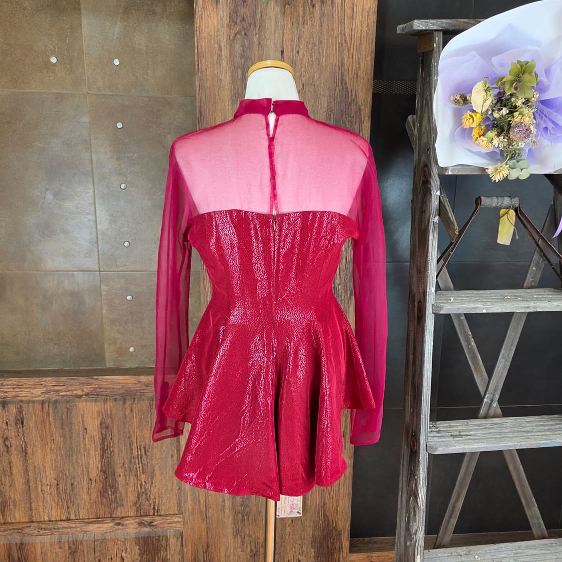 CRAZY DRESS 시스루 페플럼 블라우스 상품이미지4