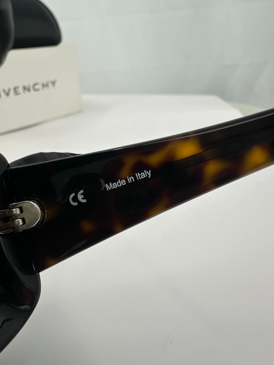 [새상품 무료배송] 정품 지방시 Made in Italy 선글라스 상품이미지7
