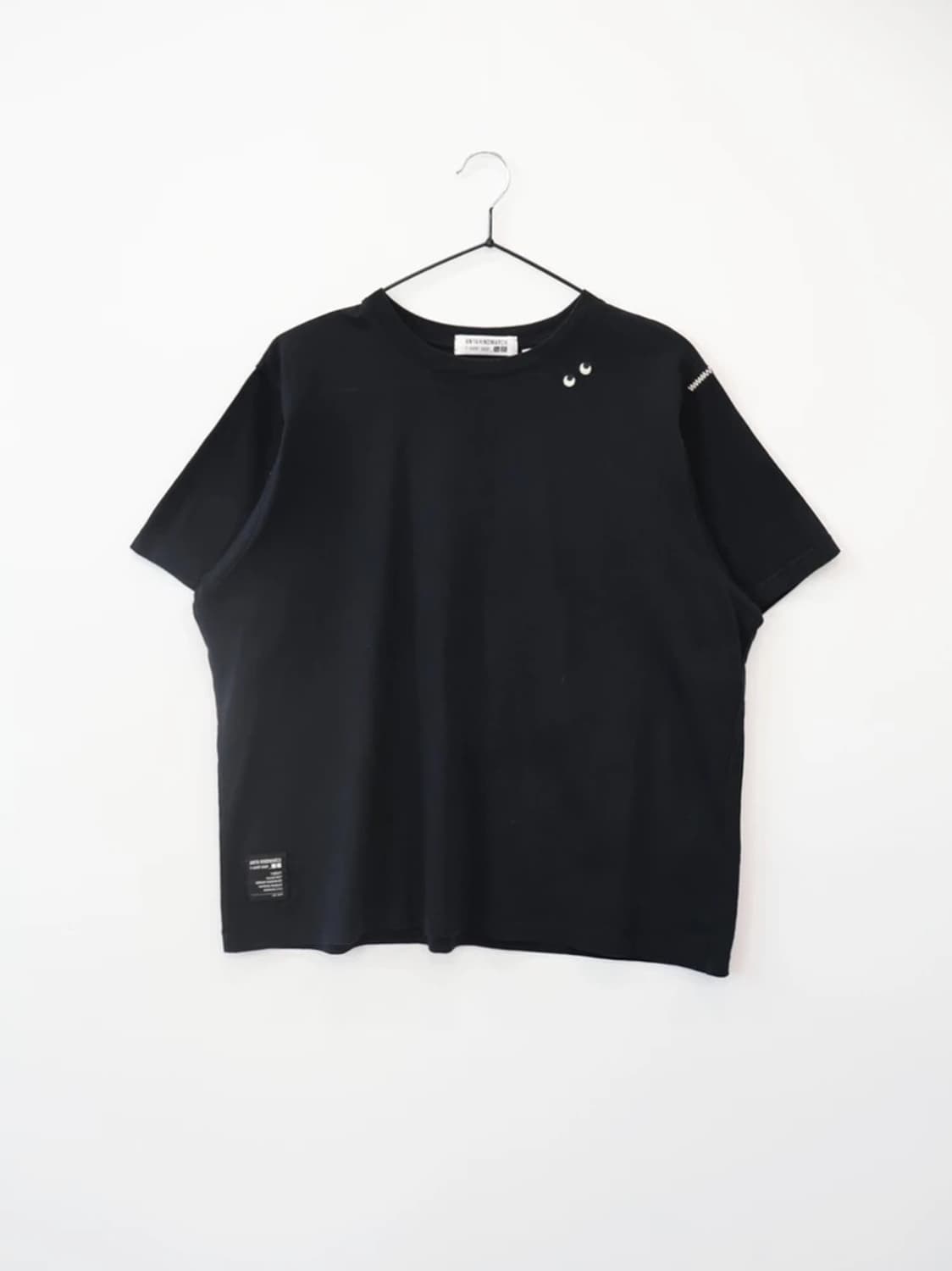 UNIQLO x Anya Hindmarch Eye Tee 상품이미지4