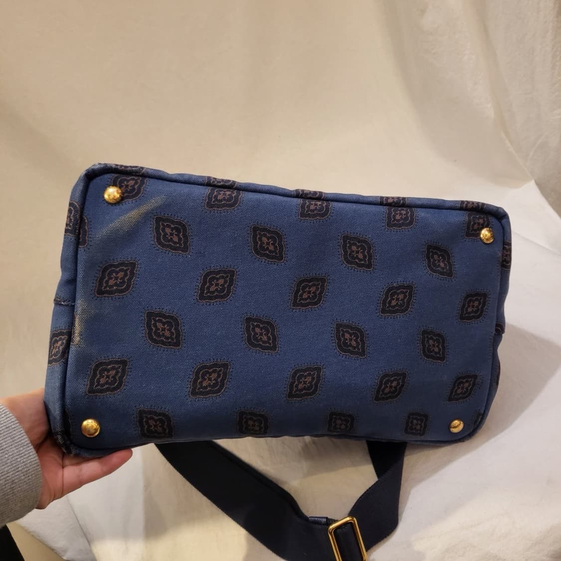 프라다 카나파 패턴 캔버스 토트백 가방 상품이미지6