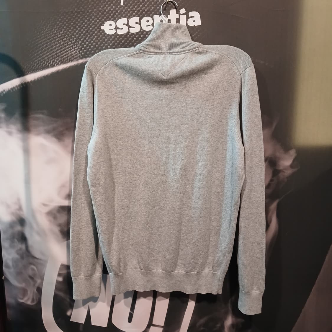 타미힐피거 하프넥 니트 그레이 상품이미지2