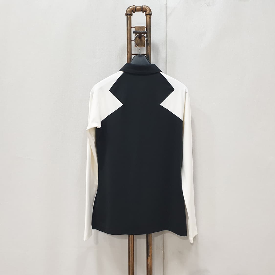 데상트 골프 여성 카라티 90(M) 상품이미지3