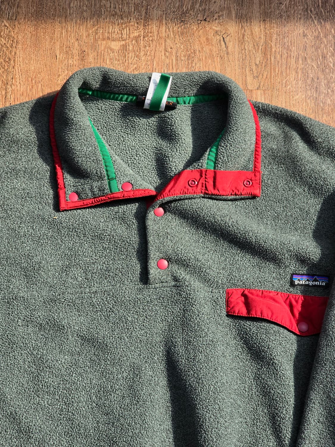 파타고니아 신칠라 스냅티 니켈레드 L 헤비웨이트 상품이미지1