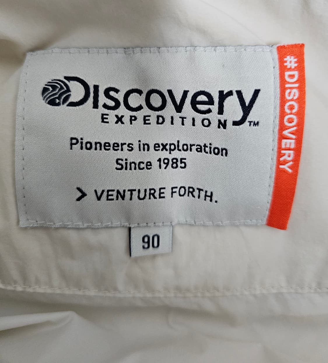 디스커버리 여성 구스다운 경량패딩 90 상품이미지3