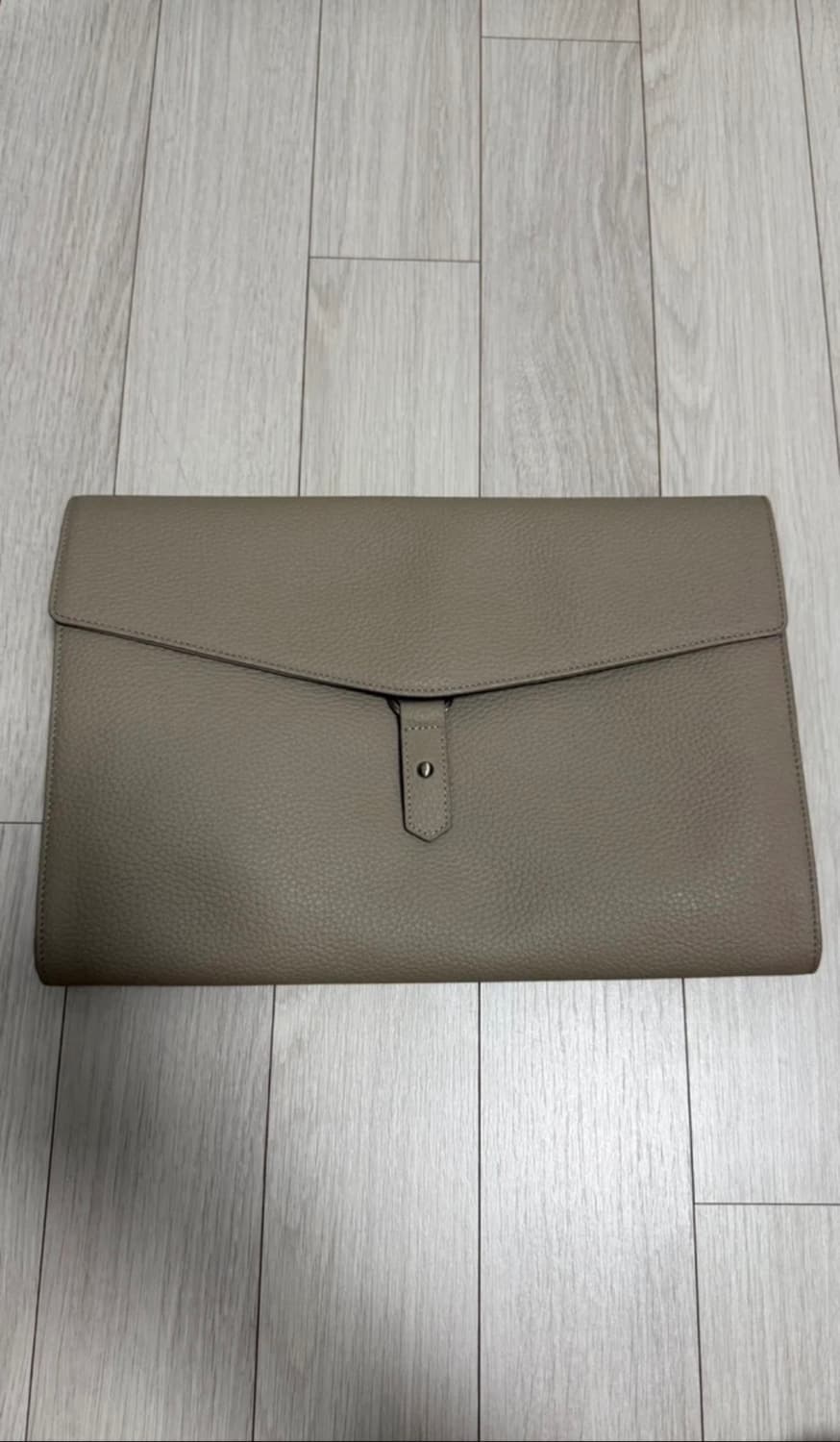 맨온더분 클러치백 상품이미지1