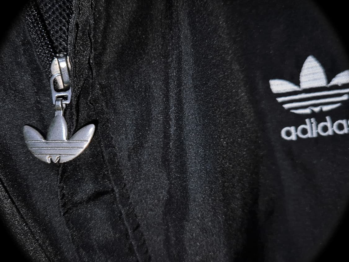 ADIDAS 90's Black Over-fit Windbreak 상품이미지3