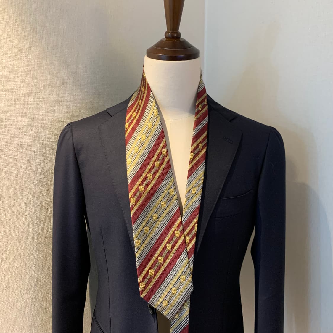 디올(DIOR) 클래식 스트라이프 넥타이 명품 100실크 9cm 상품이미지1