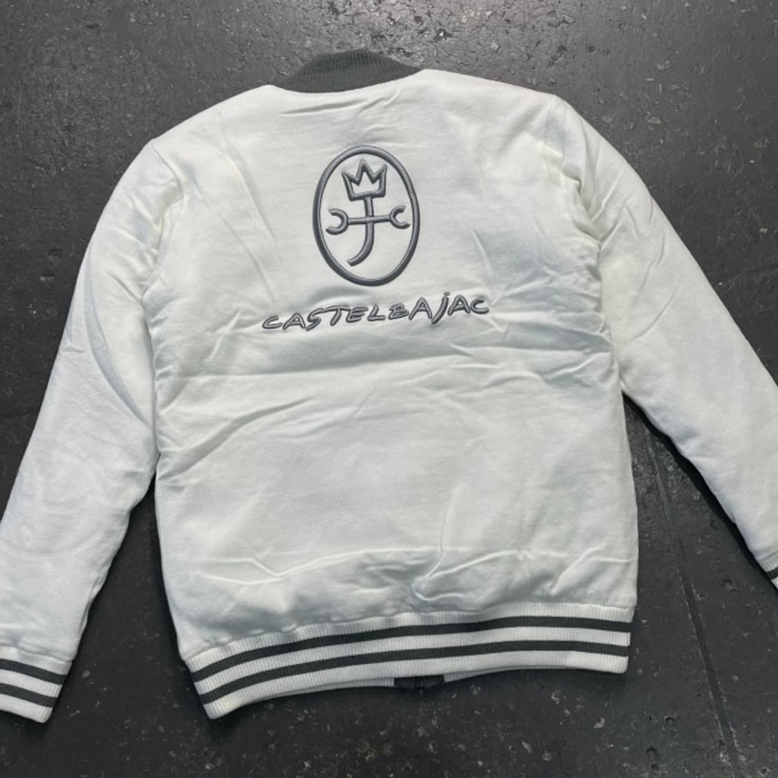 95 까스텔바작 방풍 니트 집업  상품이미지5