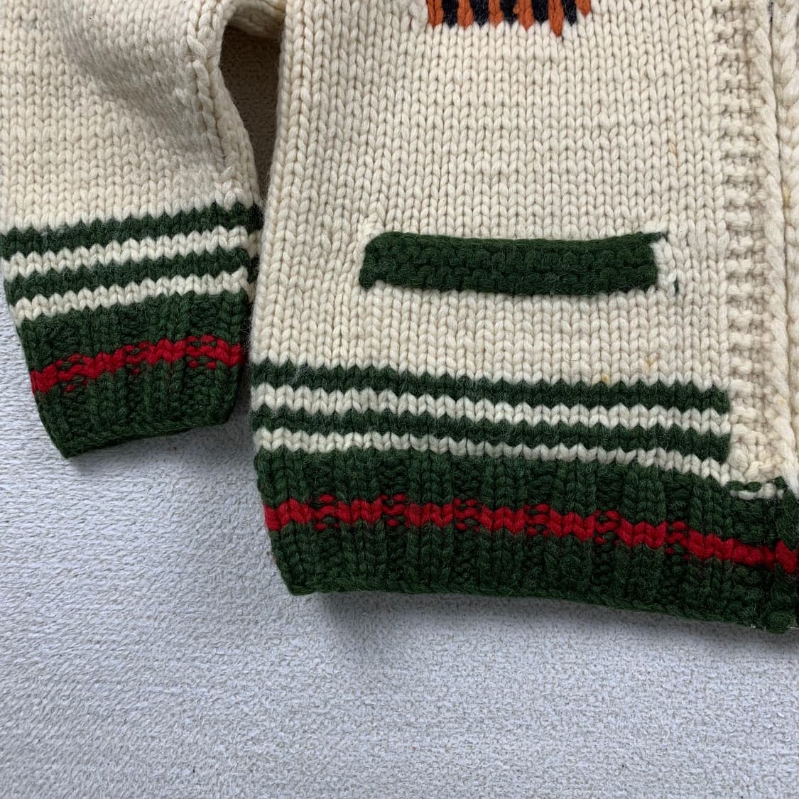 캐나디안스웨터 컴퍼니 베이스볼 패턴 리얼 코위찬 가디건 상품이미지5