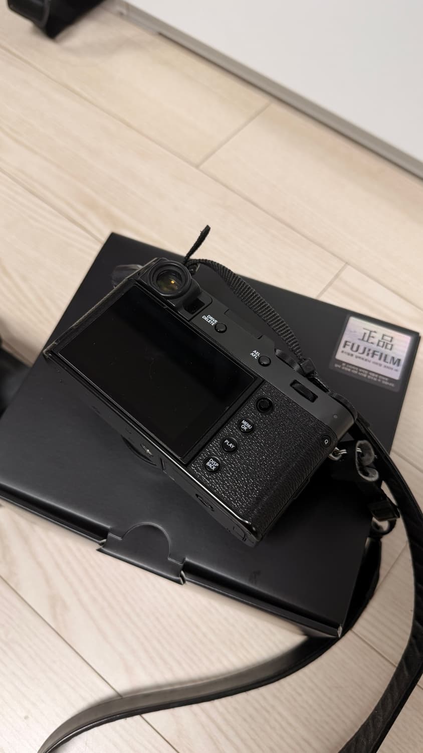 Fujifilm x100v블랙 판매합니다 상품이미지3