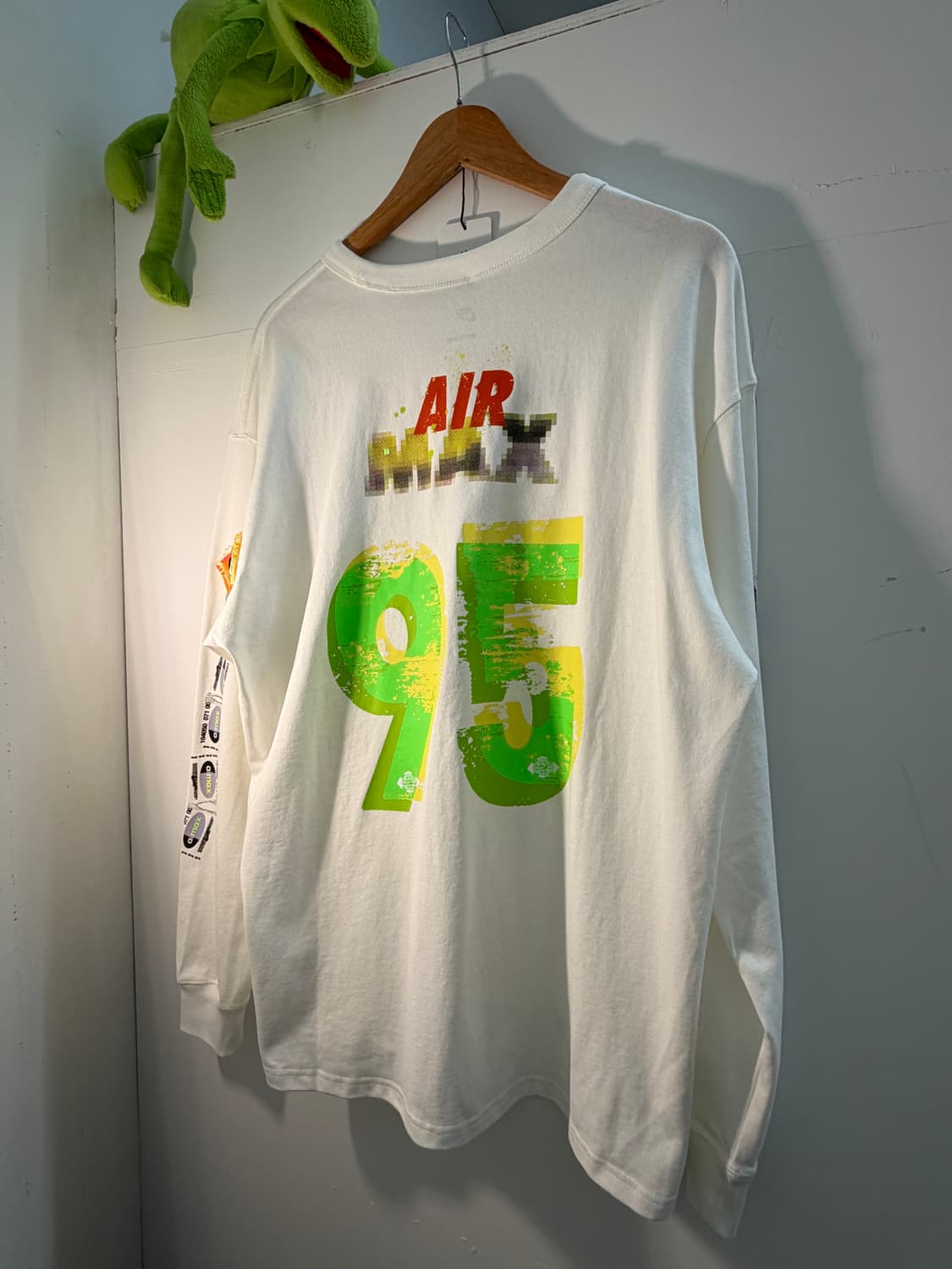 나이키 에어맥스 95 형광 롱슬리브 상품이미지4