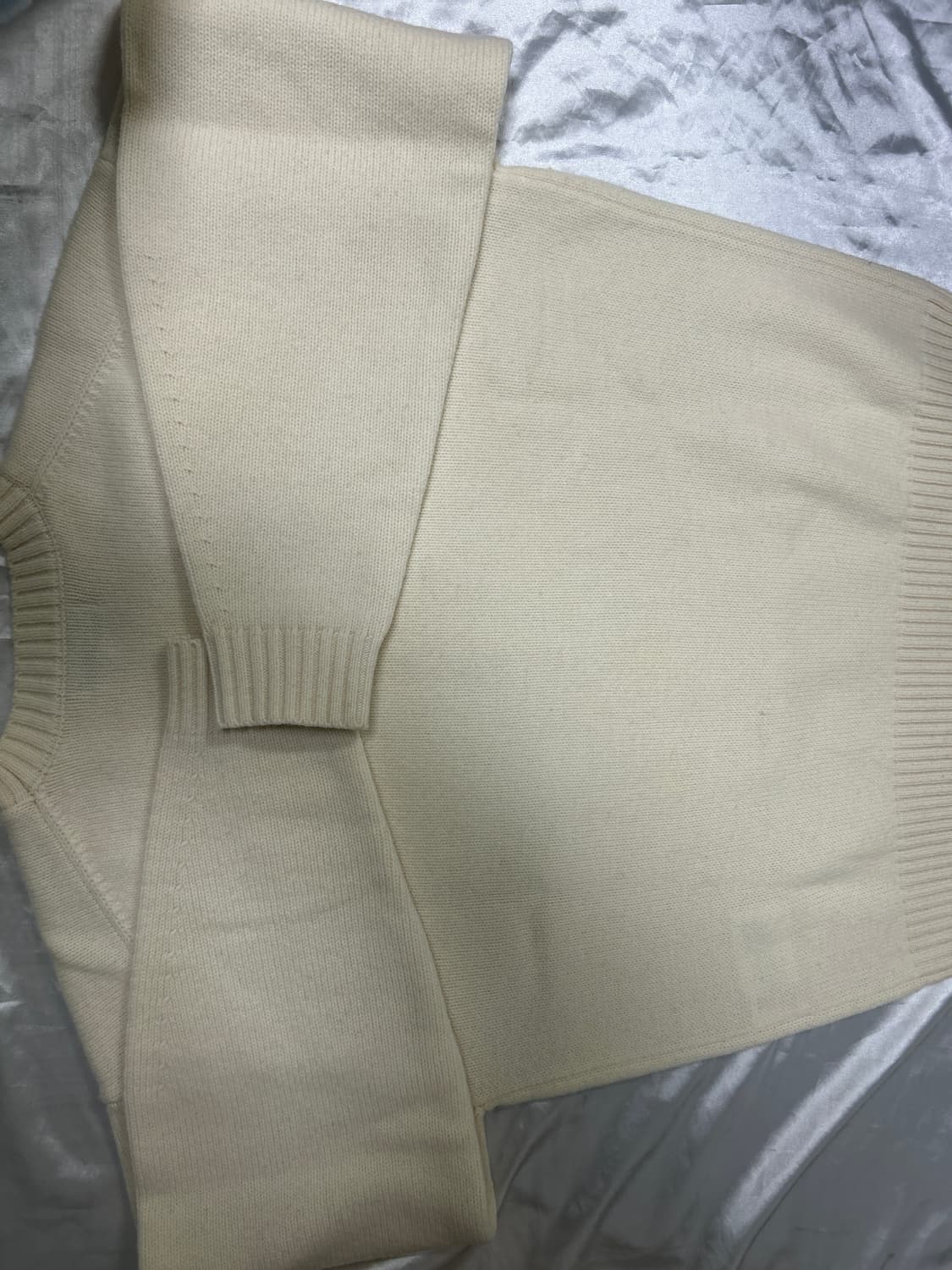 쿠어 울 크롭 크루넥 스웨터 (아이보리) 상품이미지6