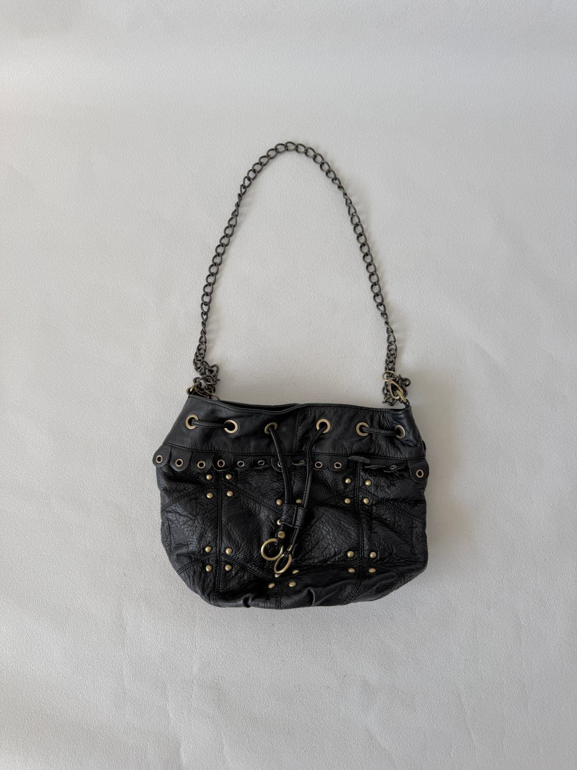 Pre owned 레더 체인 버킷백 상품이미지1