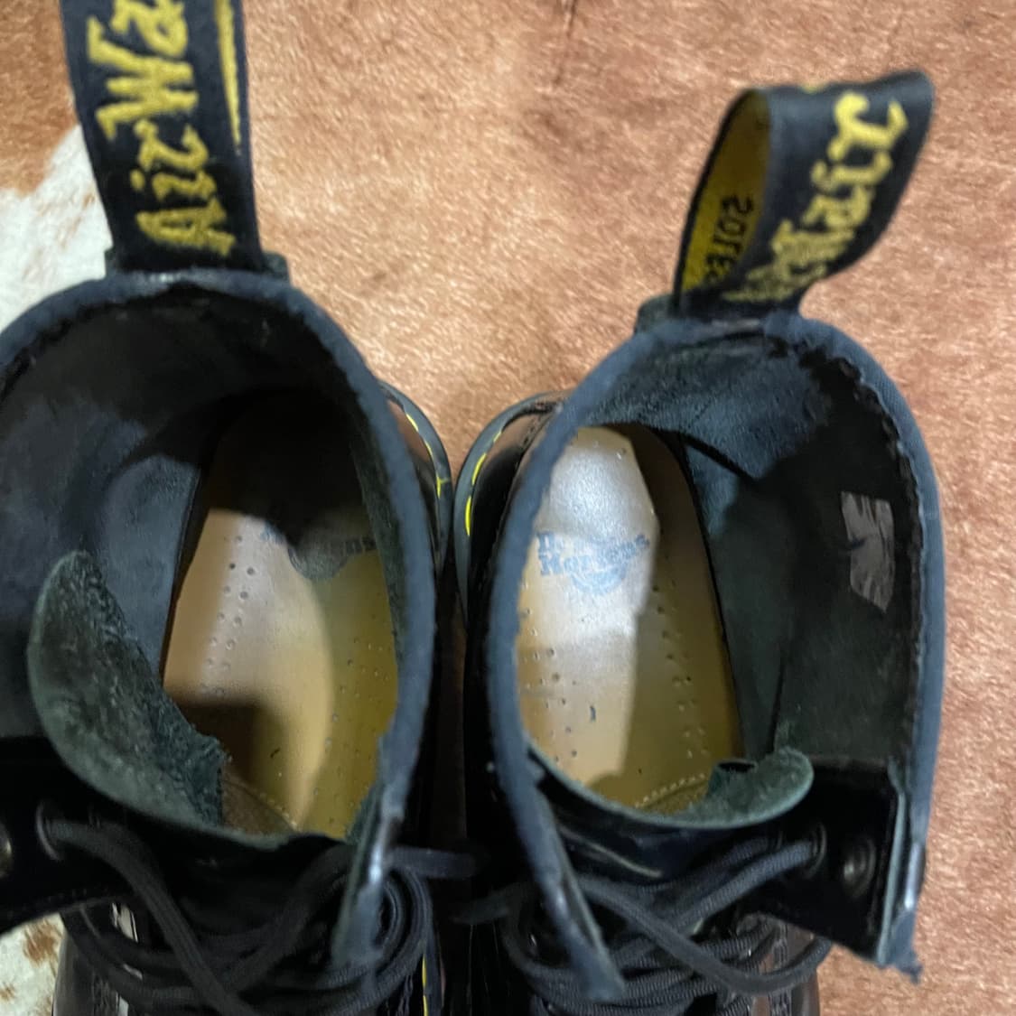 닥터마틴 8홀 부츠 상품이미지8