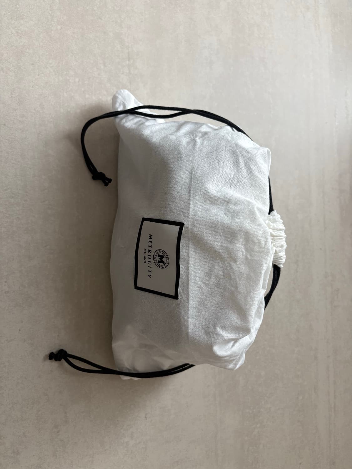 메트로시티 퀄팅 카메라백 상품이미지7