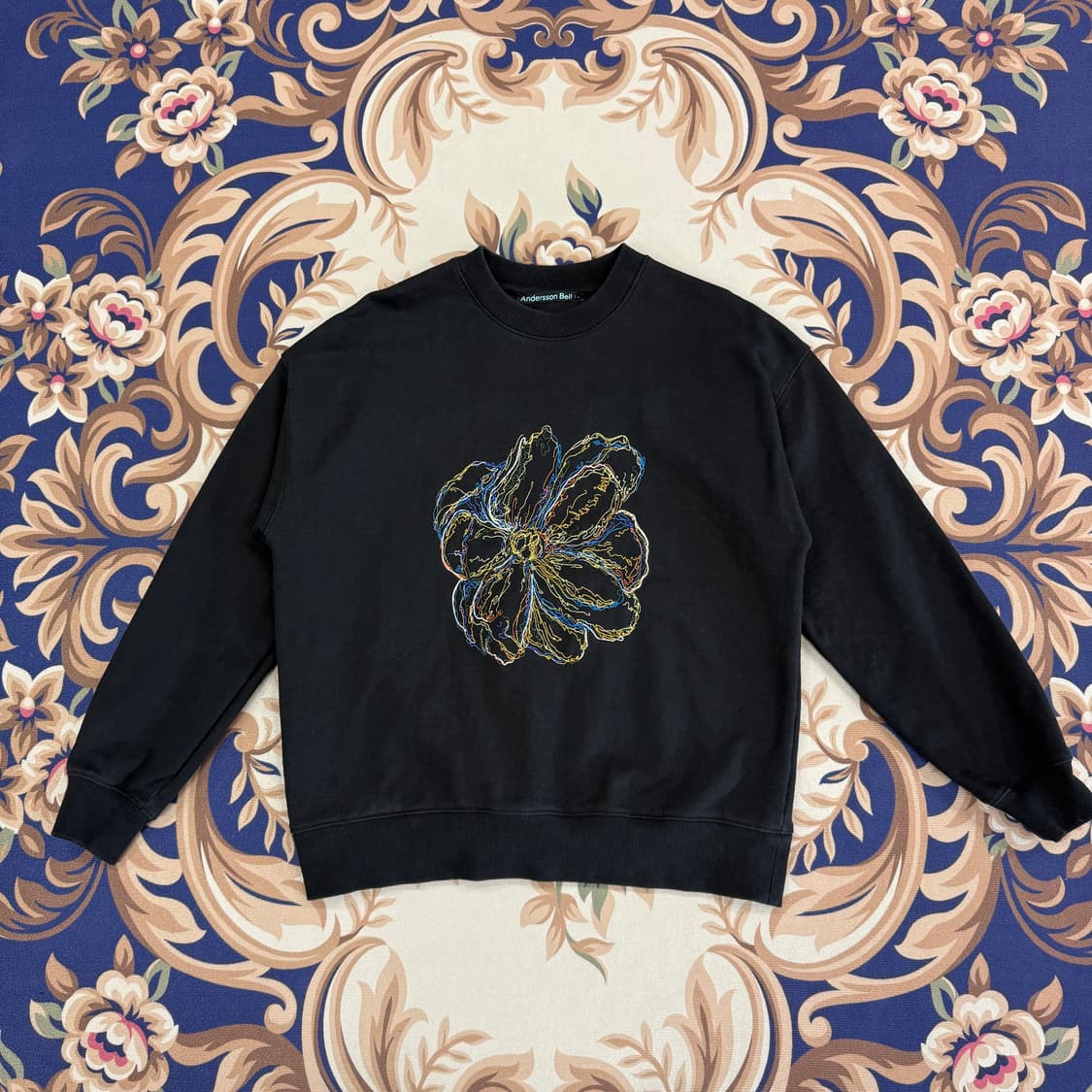 (S)엔더슨벨 Anderson bell 플레르 맨투맨(블랙) 상품이미지1