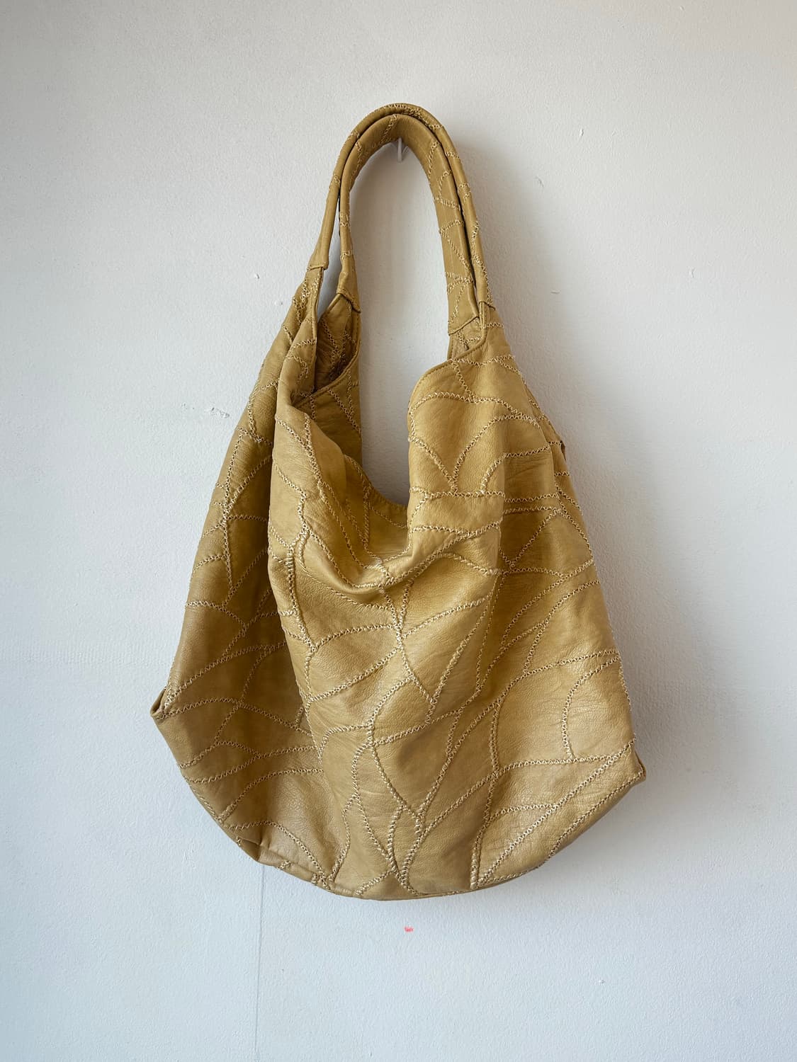 샌드뮤지엄 호보백 버터 CACTUS HOBO BAG 보부상가방 상품이미지1