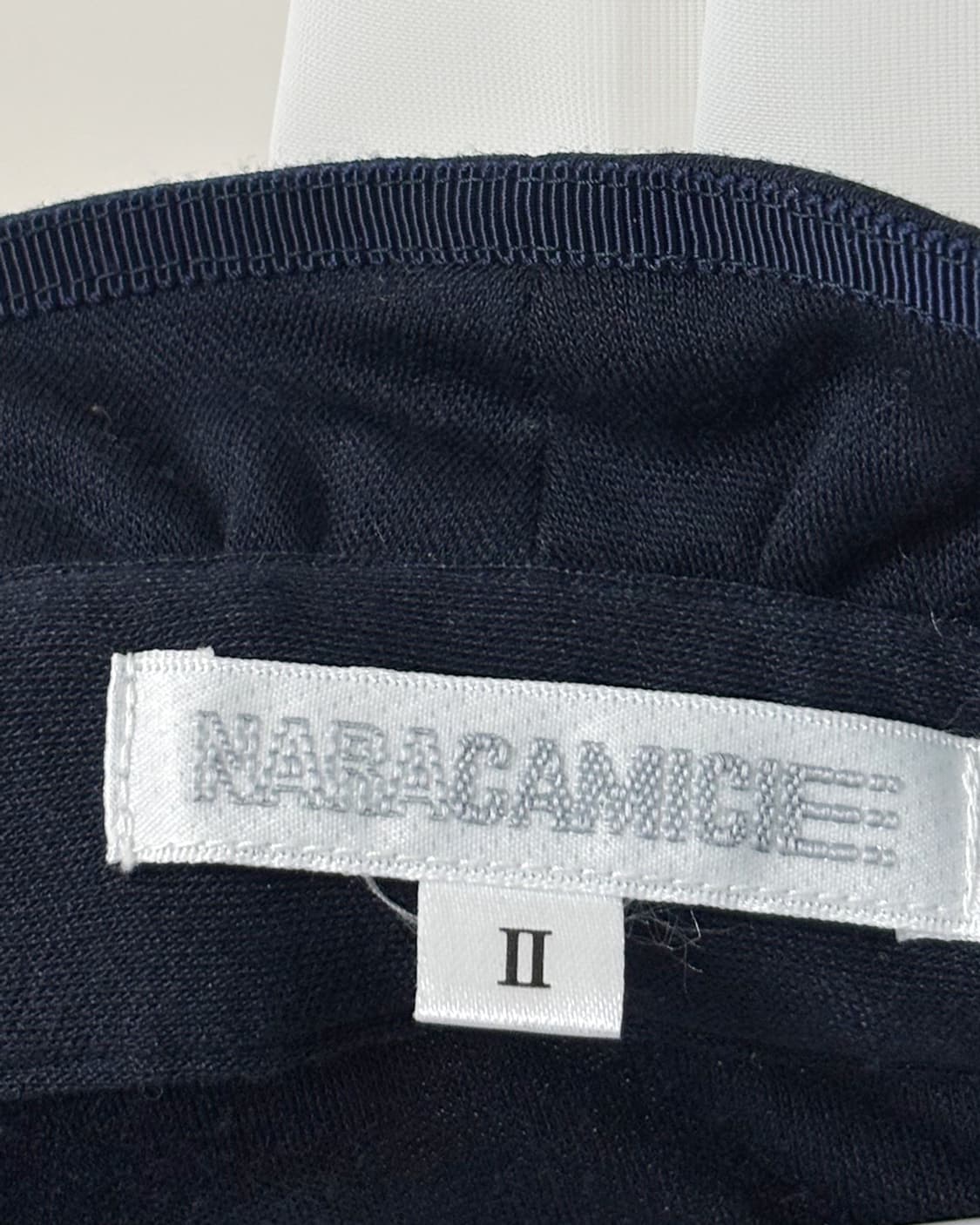 NARACAMICIE 웨이브 러플 셔링 네이비 슬림 티셔츠 상품이미지6