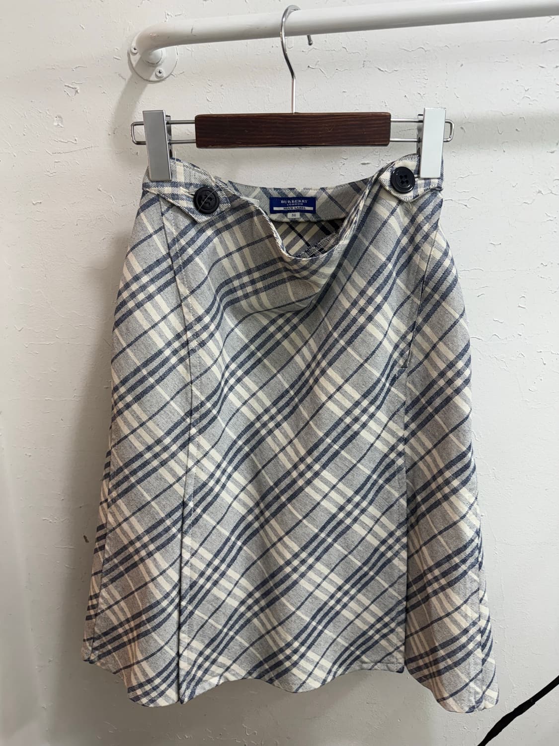 버버리 블루 라벨 소라 체크 스커트 🩵 상품이미지5