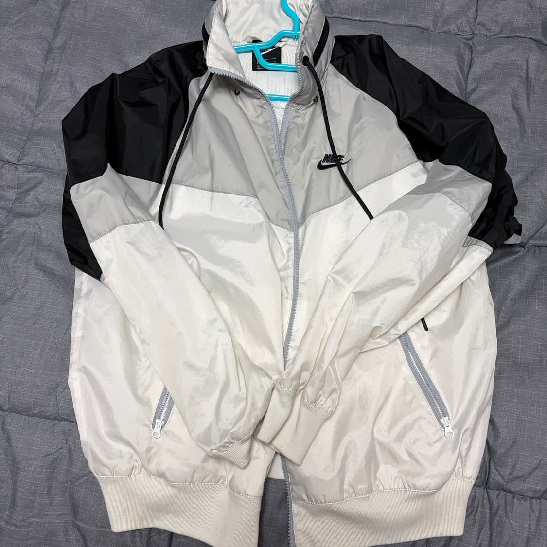 나이키 바람막이 상품이미지1