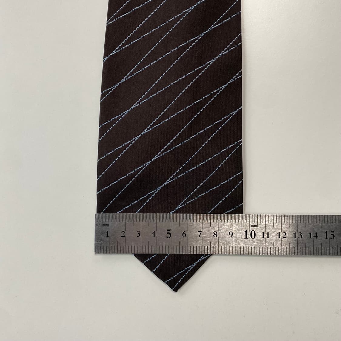 비비안웨스트우드 정품 명품 심플로고넥타이(Vivienne) 상품이미지8