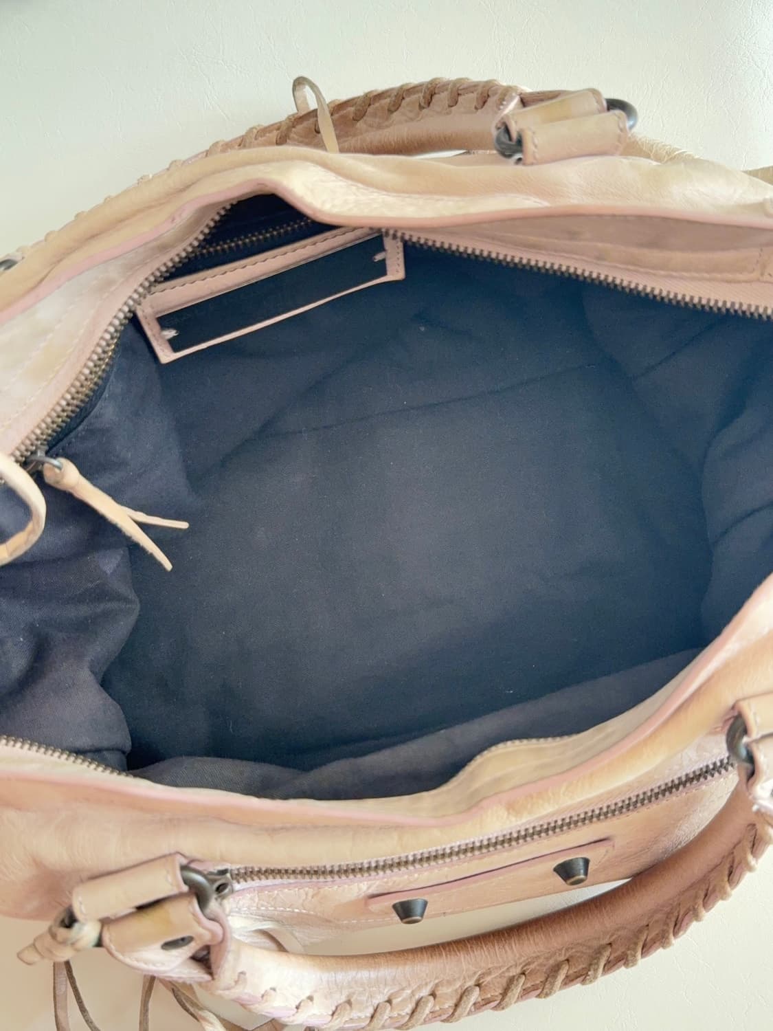 발렌시아가 모터백 미듐 연핑크 상품이미지5