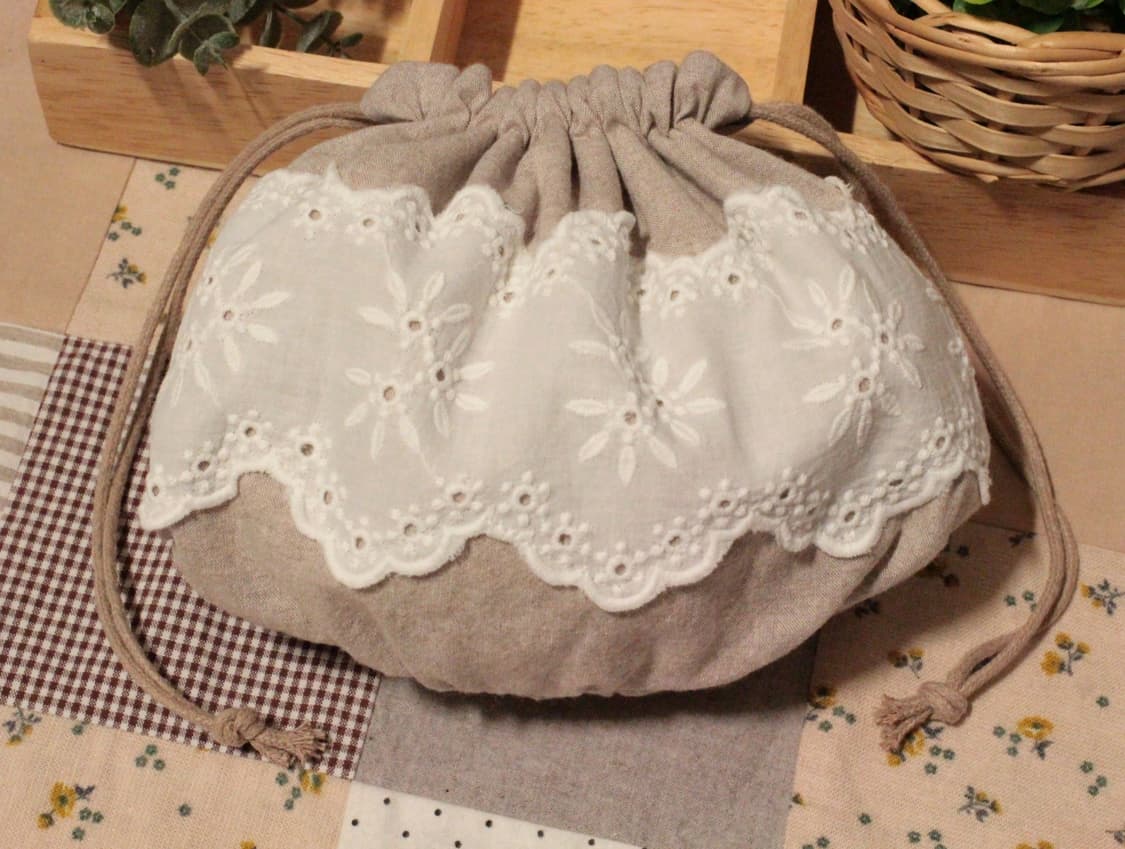 핸드메이드 레이스 스트링 파우치 상품이미지1