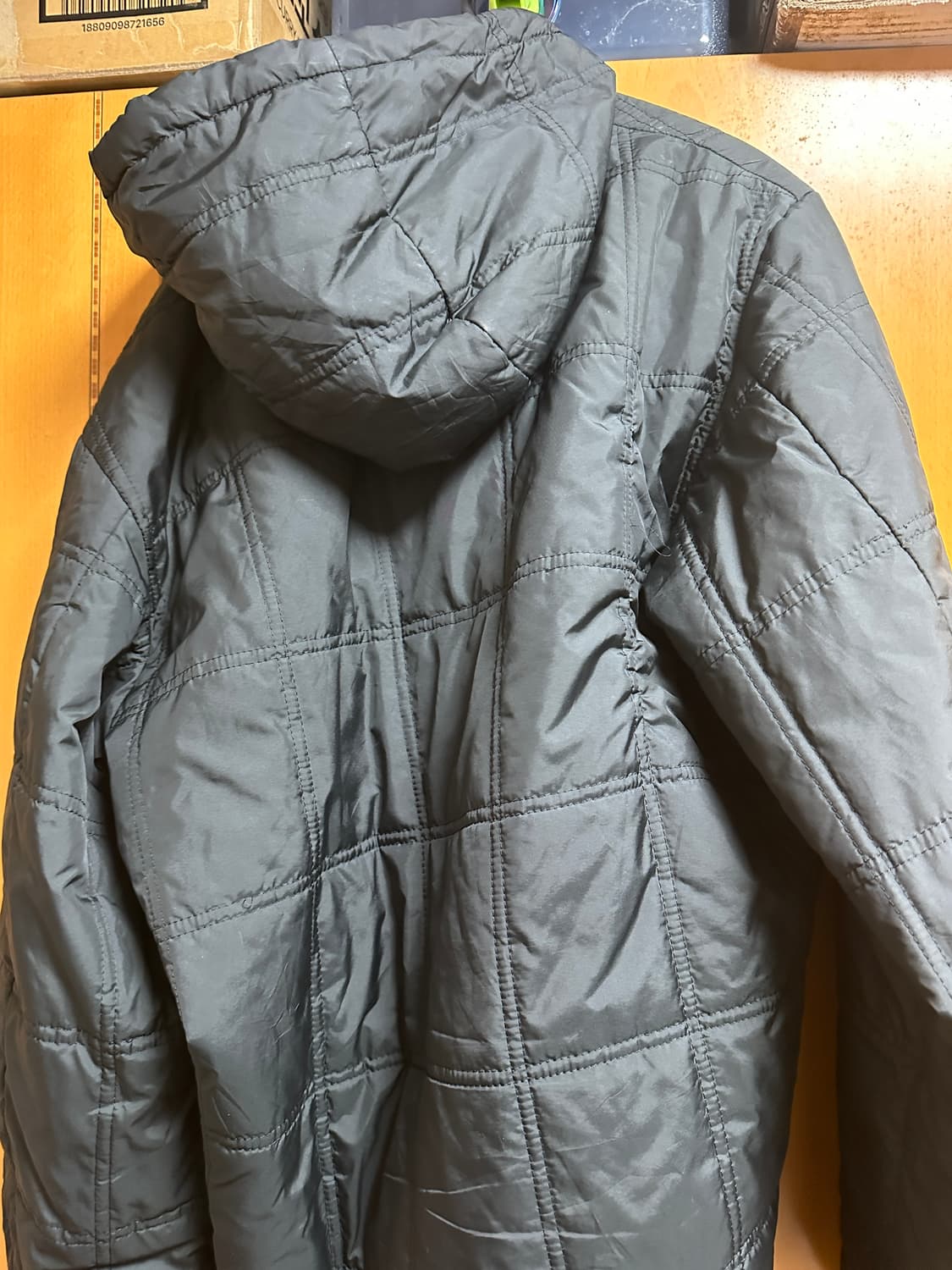 유니클로 빈티지 블랙퀼팅점퍼 상품이미지2