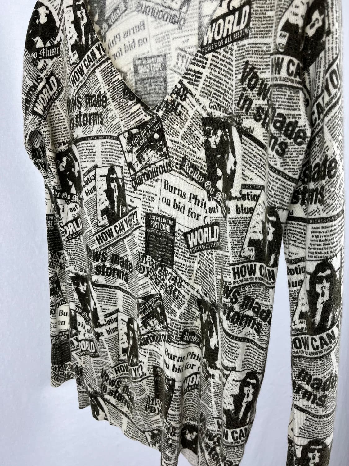 INGNI 그래픽 브이넥 니트  상품이미지3