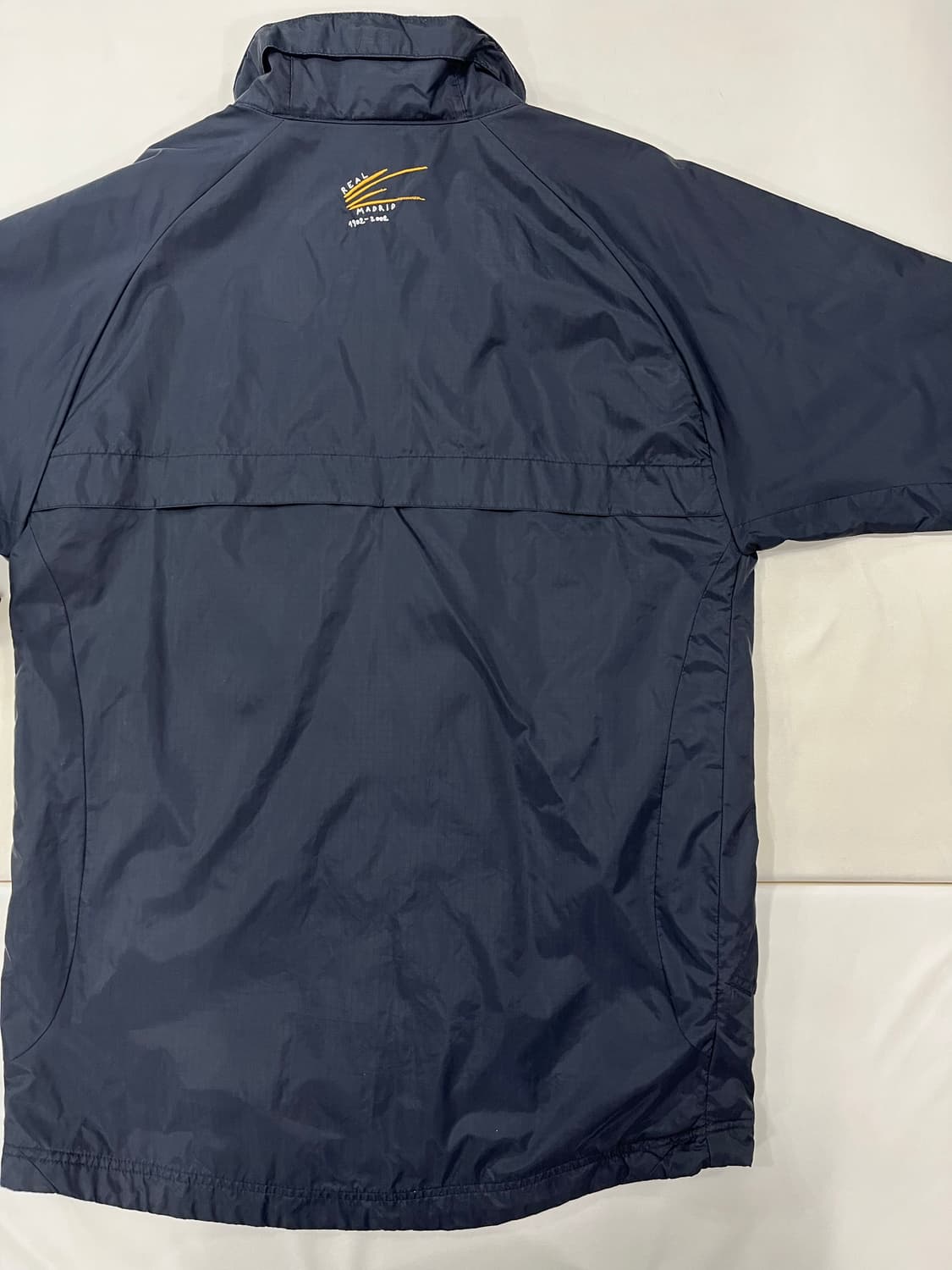 아디다스 레알 마드리드 CF 100주년 바람막이 상품이미지7