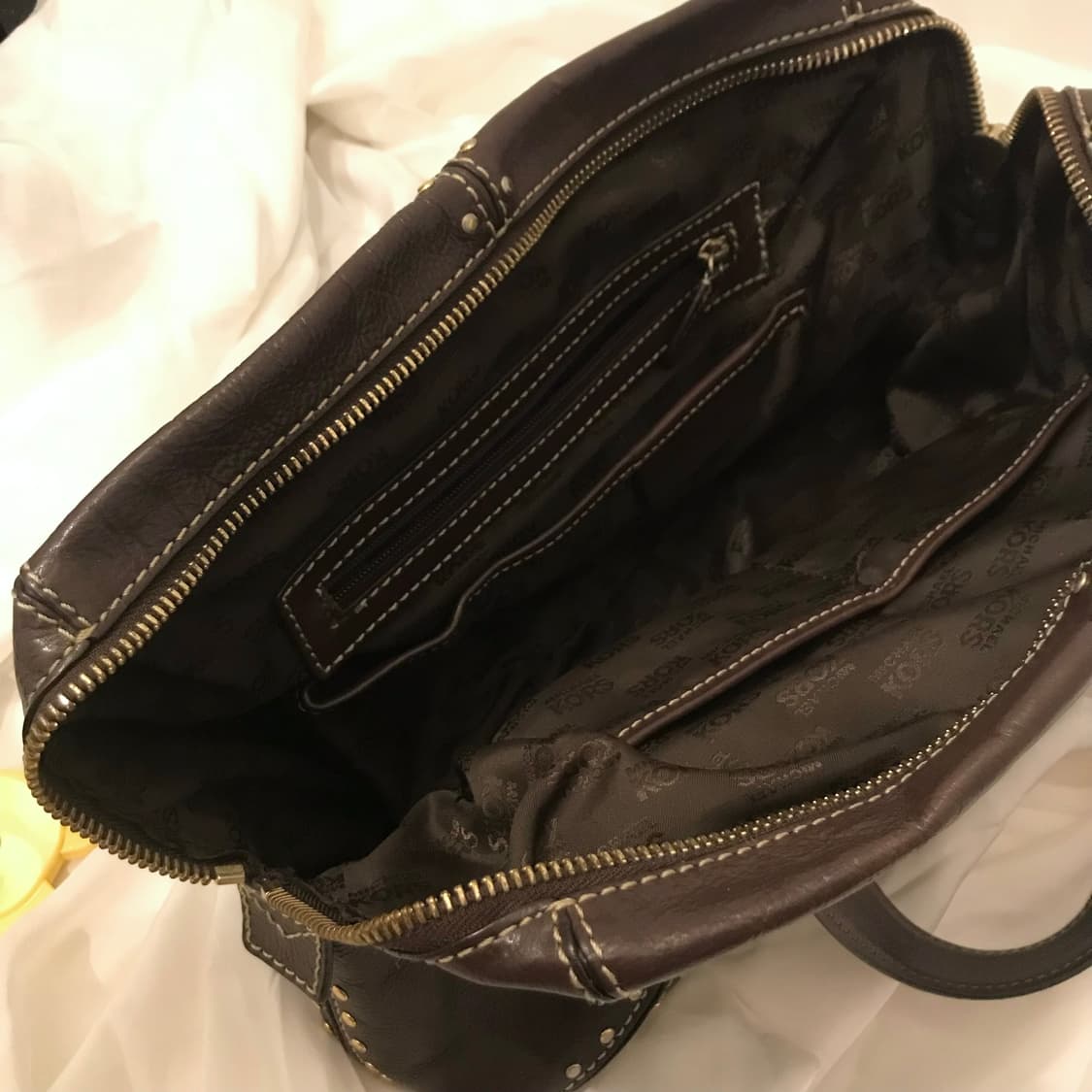 Michael Kors 마이클코어스 브라운 레더 스터드 백 상품이미지3