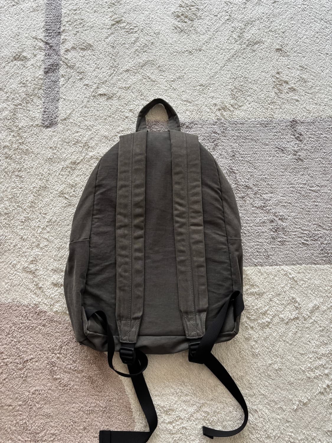 콜로신스 백팩 다크그레이 상품이미지5