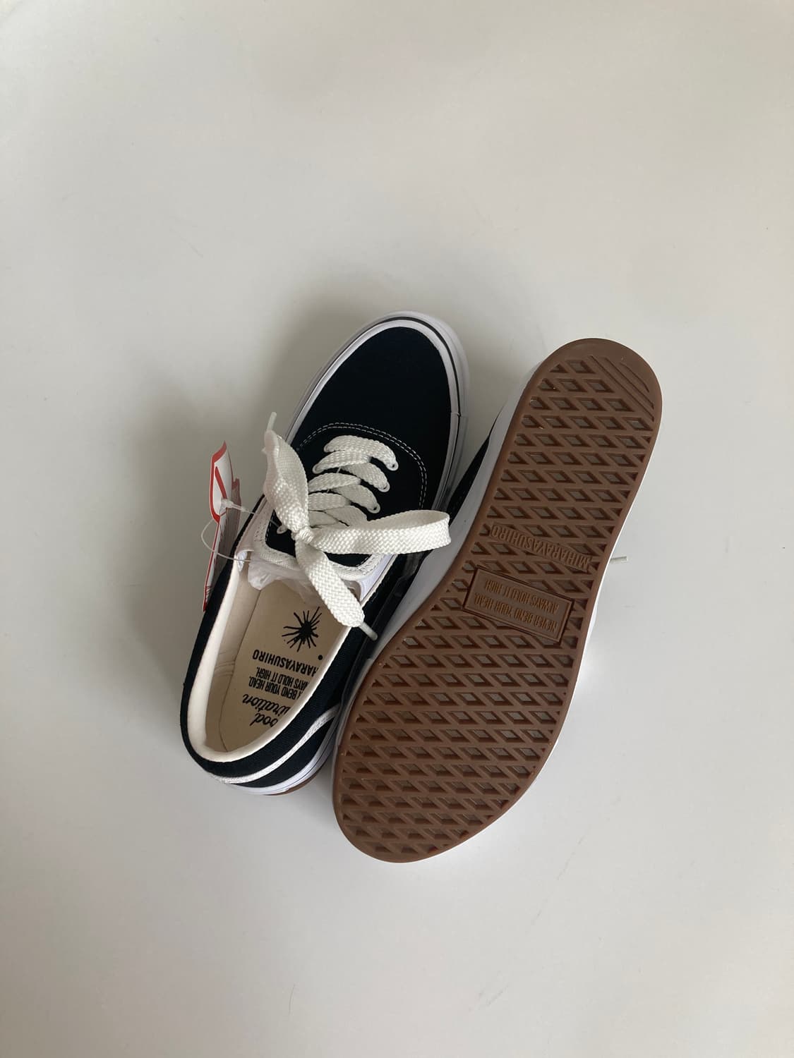 X GU Sneakers 상품이미지7